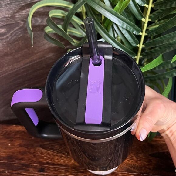 Stanley Halloween 40oz H2.0 Flowstate Quencher Tumbler in Spellcast Black. NWT! - Picture 9 of 10